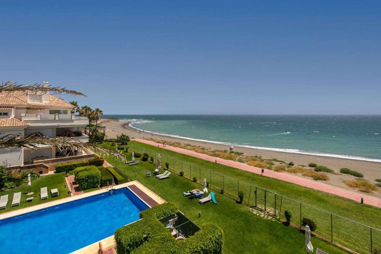 Heaven Beach Apartment 405 Estepona Exterior photo