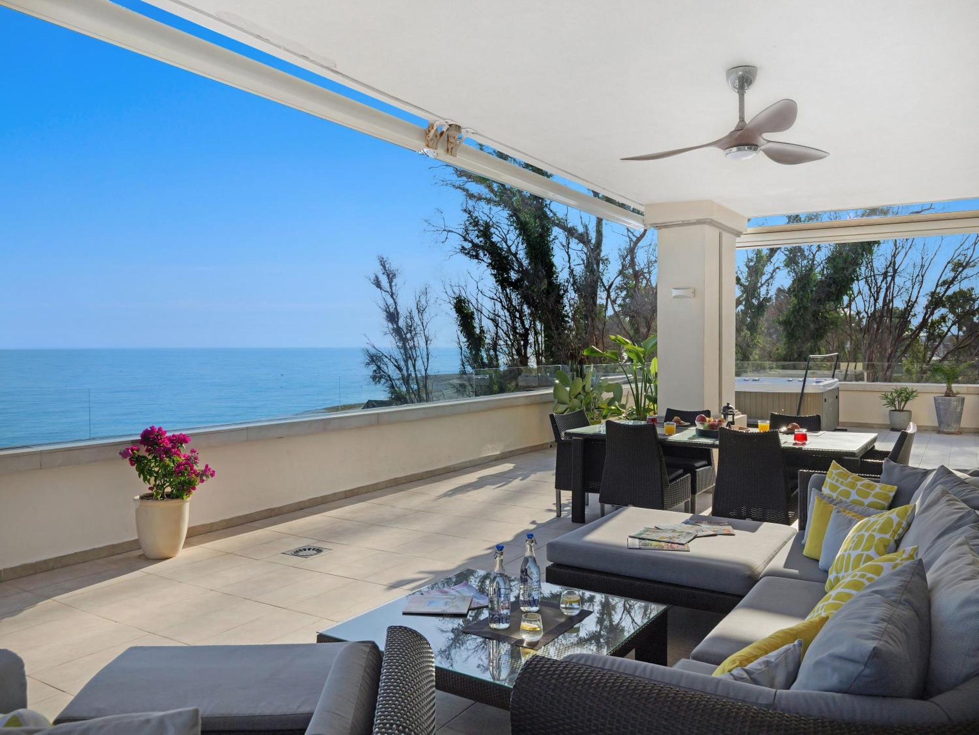 Heaven Beach Apartment 405 Estepona Exterior photo